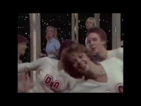 世界でいちばんダサいゲットワイルド - YouTube