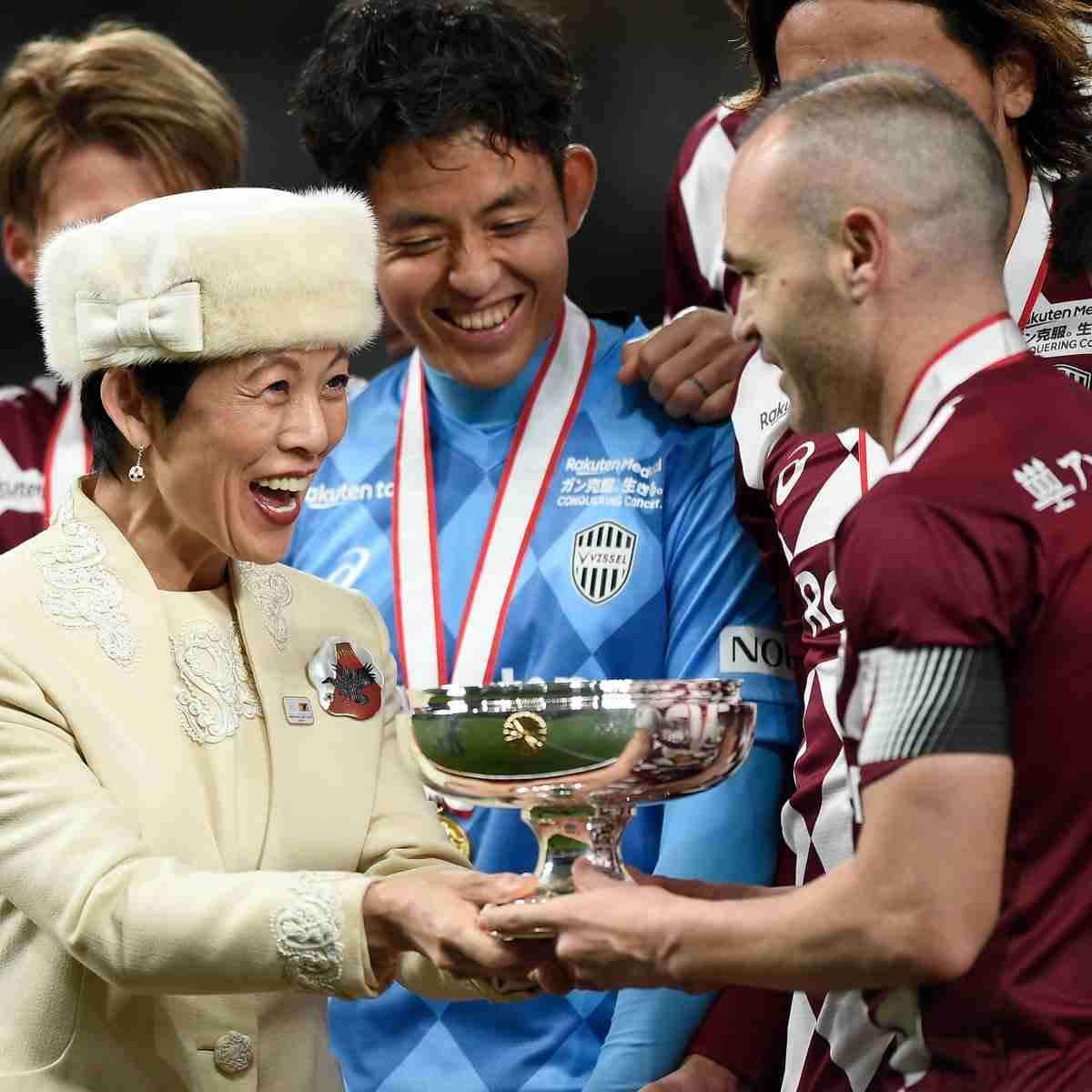 【写真撮影】カメラ目線？はずす？