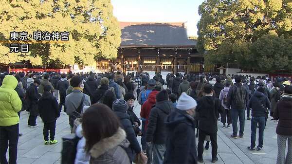 初詣の人出 大幅増　一部でコロナ前の水準に