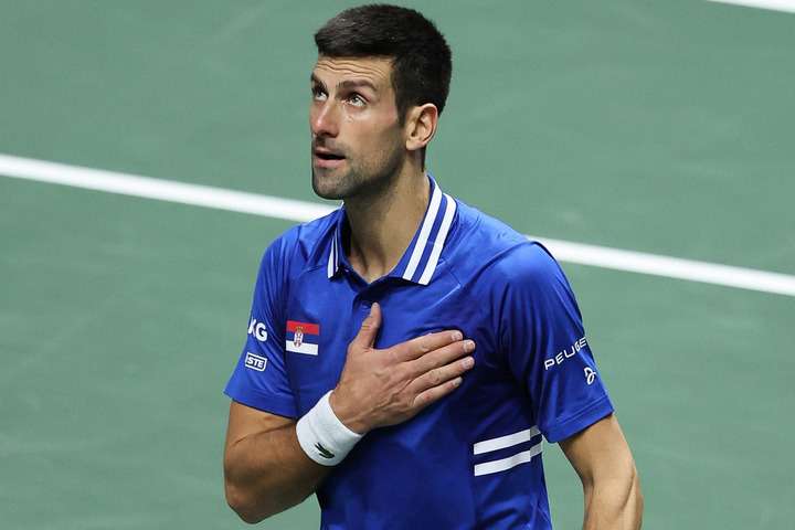 ジョコビッチ弁護団の主張に米記者が疑問符。陽性となったとされる12月16日は「屋内式典にマスクなしで出席していた」 | THE DIGEST