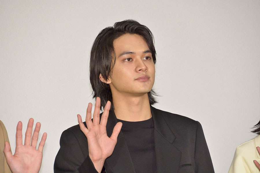 北村匠海、年始は「実家に帰って飲み正月でした」　2022年の抱負は「かにみそです」