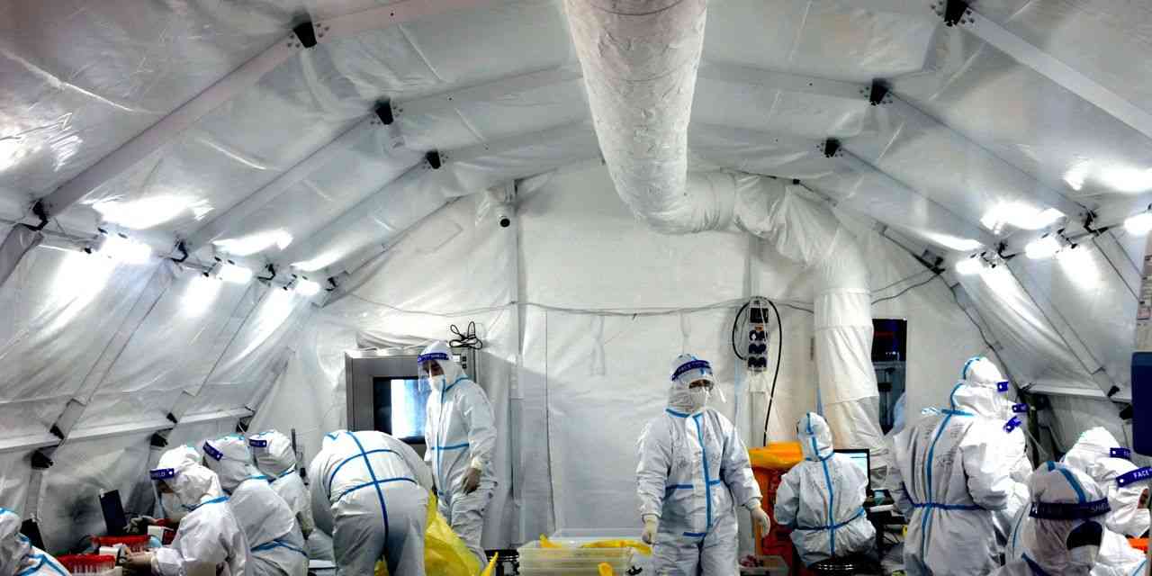 中国の過剰ロックダウン、西安で1300万人が孤立 - WSJ