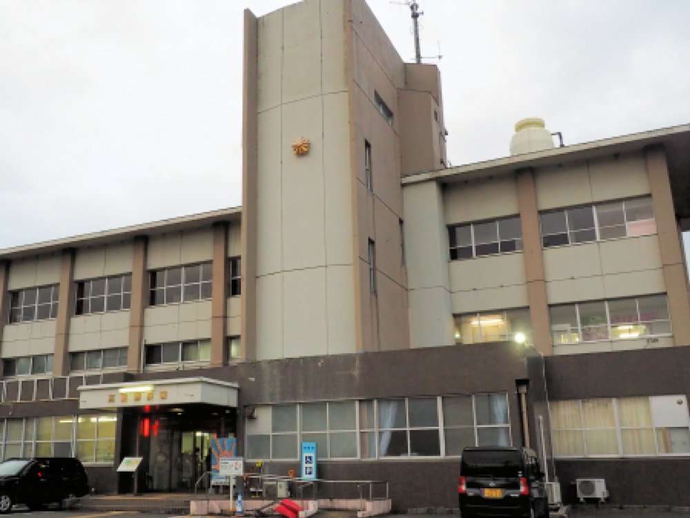 JR電車内で女子高生にわいせつ行為疑い、宮内庁職員の20代男を逮捕（京都新聞） - Yahoo!ニュース