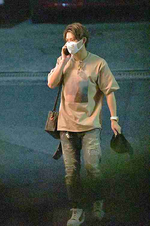 マスク姿の芸能人を貼ろう