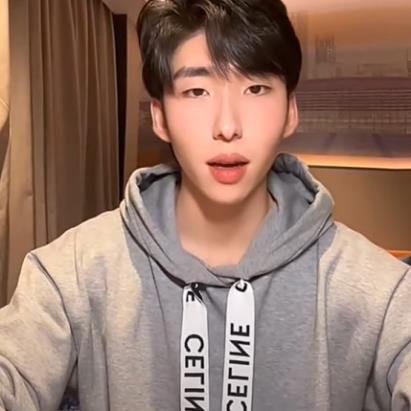 中国帰化のショートトラック元韓国代表「中国女性は韓国女性より美しい…交際してみたい」（中央日報日本語版） - Yahoo!ニュース