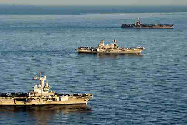 地中海に米仏伊の空母3隻集結 他のNATO諸国艦も ロシアも同海域で大規模演習へ（乗りものニュース） - Yahoo!ニュース