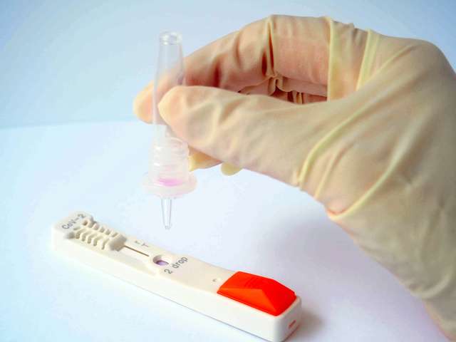 学校に配布された抗原検査キット　「期限切れ」で破棄相次ぐ（朝日新聞デジタル） - Yahoo!ニュース