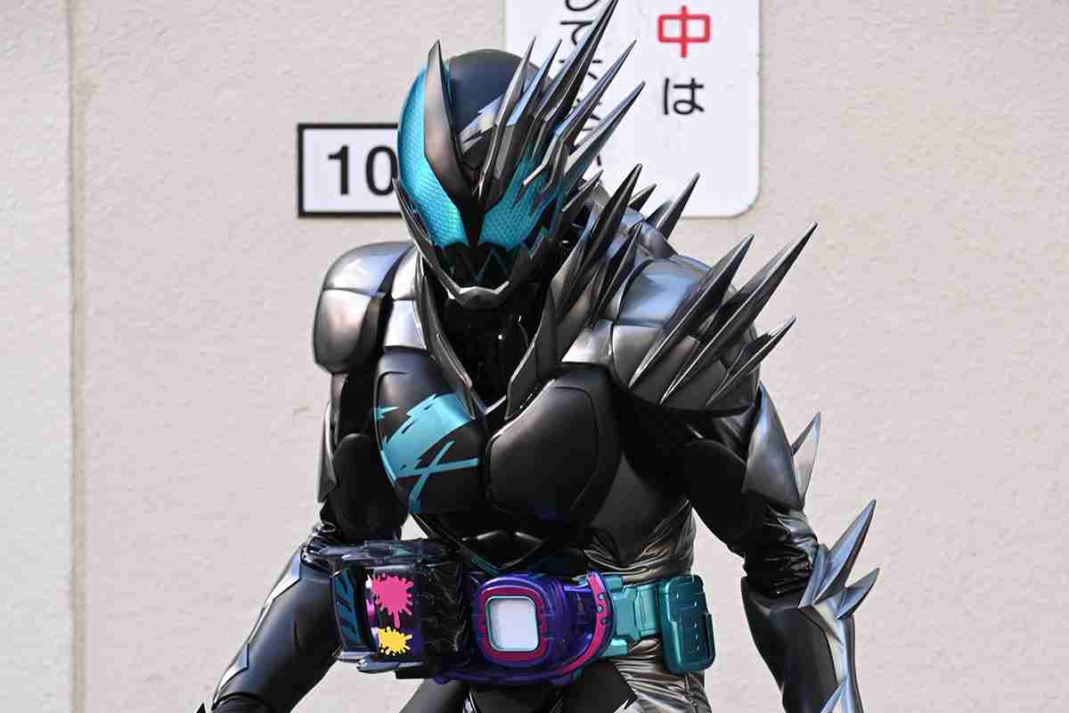       リバイス 第22話：「ドッタンバッタン…空気階段！？」 | 仮面ライダーWEB【公式】｜東映    