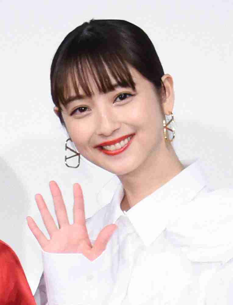 佐々木希　夫・渡部建の復帰に決意新た「ゼロから頑張る主人の姿を見守ることに決め」「家族と共に前に」