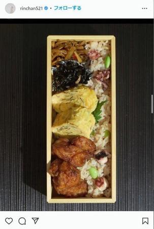 梨花　ハワイで長男に素朴な純和風弁当「めちゃ美味しそう」「凄い」タコ飯、ひじき、きんぴら