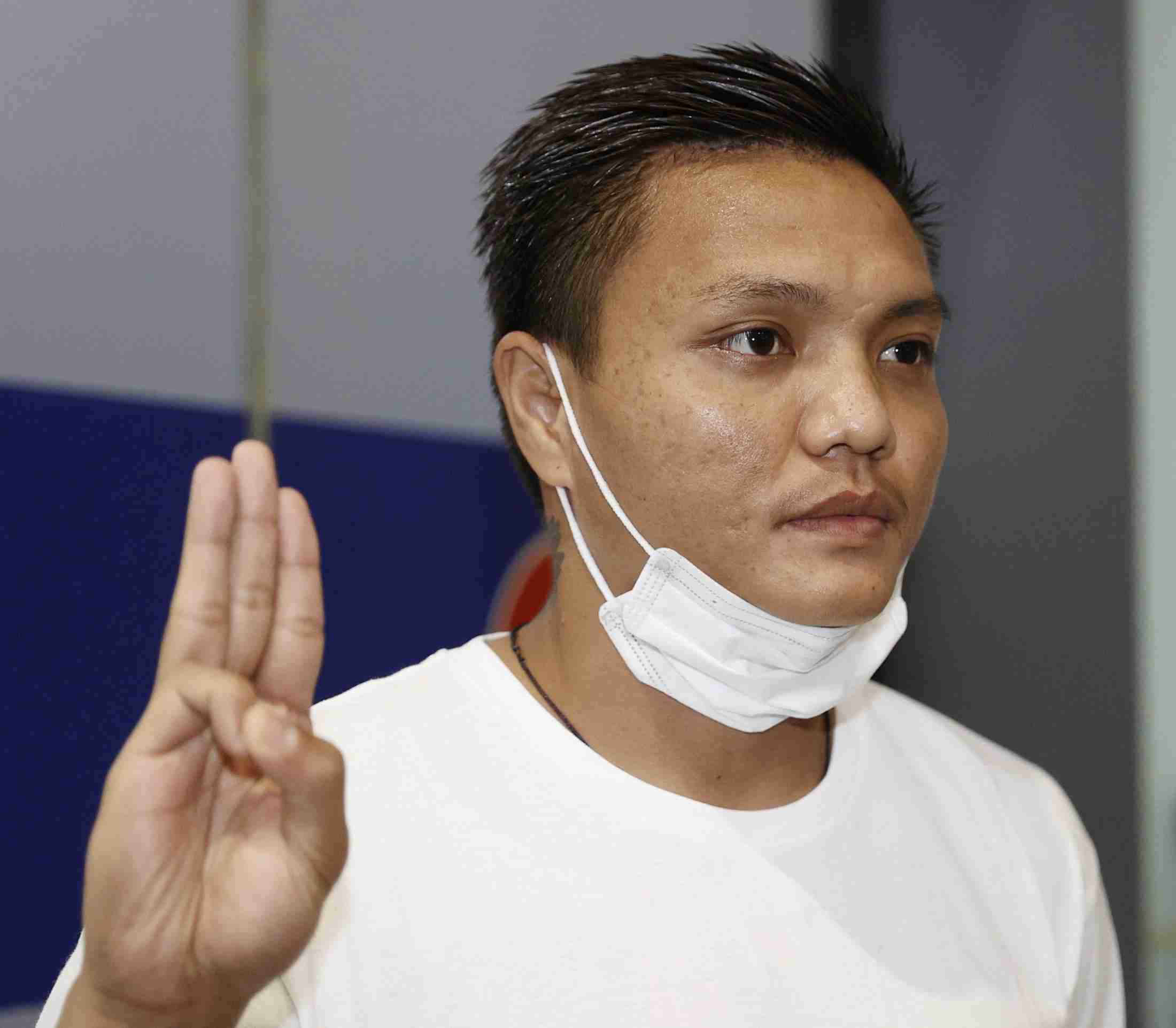 日本亡命の元ミャンマー代表サッカー選手、両親が「絶縁」との新聞広告