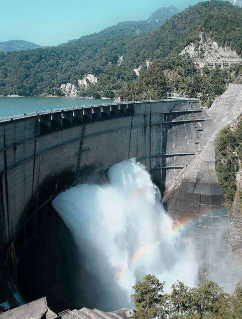 一日に水分どれくらいとってますか？