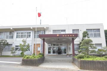 「人形劇団こぐま座」トラック盗難　盗品保管容疑で逮捕の男2人、ごみ収集車も保管　茨城県警が再逮捕（茨城新聞クロスアイ） - Yahoo!ニュース