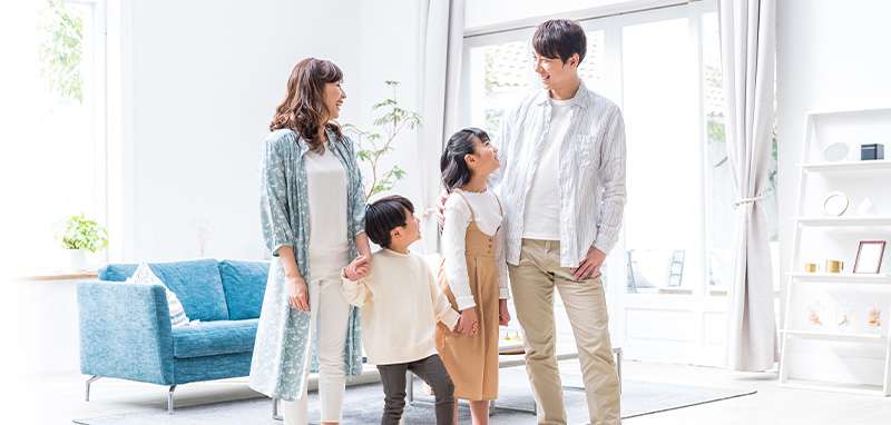 子供二人を育てている世帯の平均年収は？ 費用の目安と資金の作り方 | マネープラザONLINE
