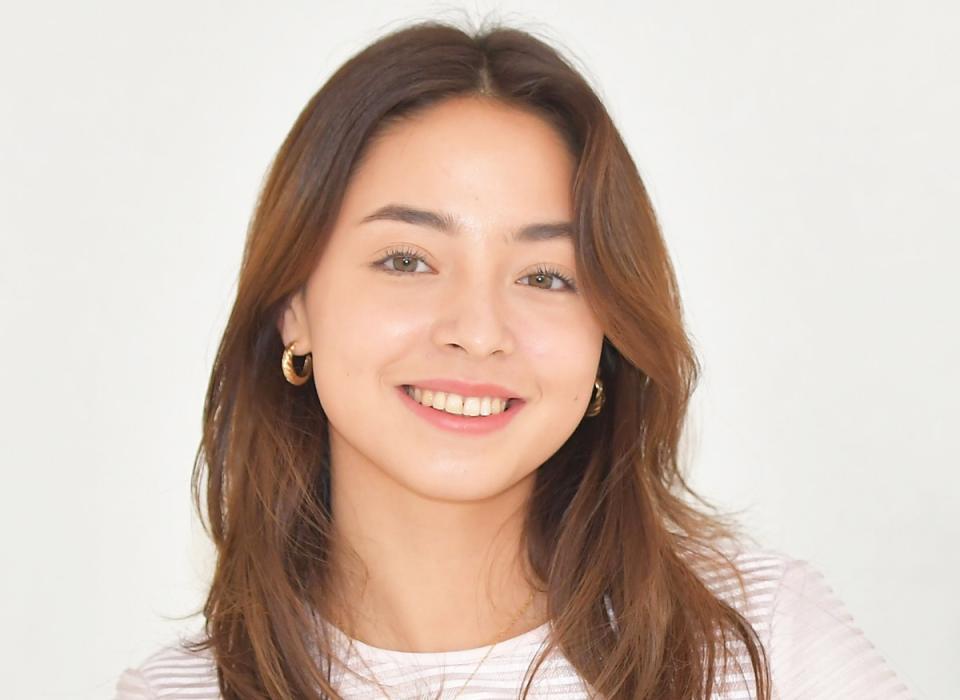 日蘭ハーフの真理子フロレンティーナ　デビューに「知性と美の圧凄い」「美しさに驚愕」　17歳