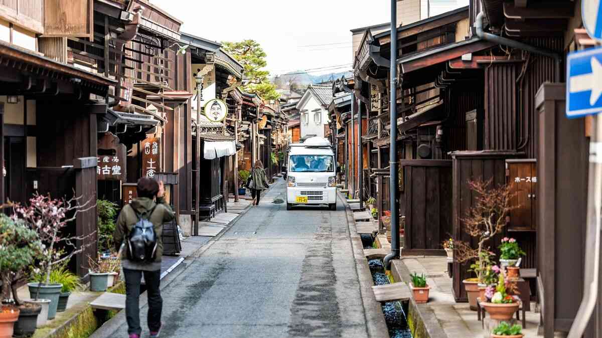 東京の2倍…｢日本で一番EVが普及しているのは