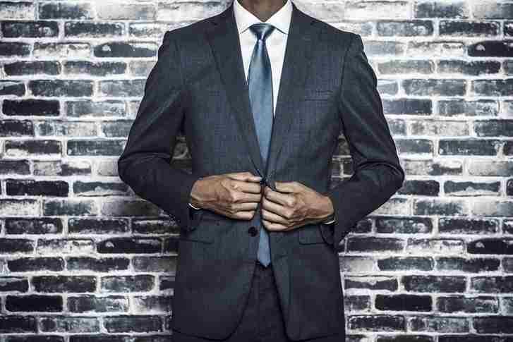 社労士の平均年収・給料はどのくらい？実態は？開業と勤務による違いも解説｜アガルートアカデミー