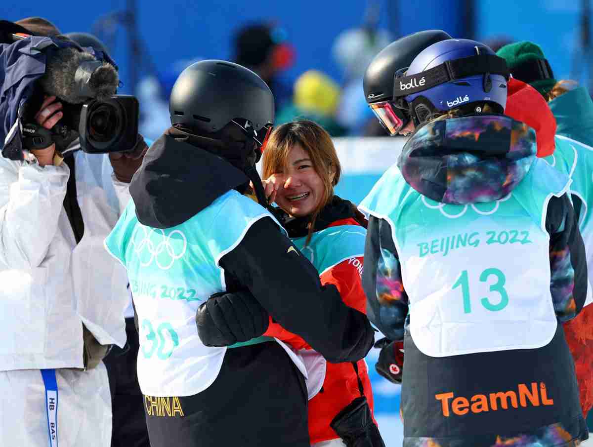 バッハ会長がスノーボード女子ＢＡで大技挑戦した岩渕を〝ＭＶＰ〟に指名「一生忘れない」（東スポWeb） - Yahoo!ニュース