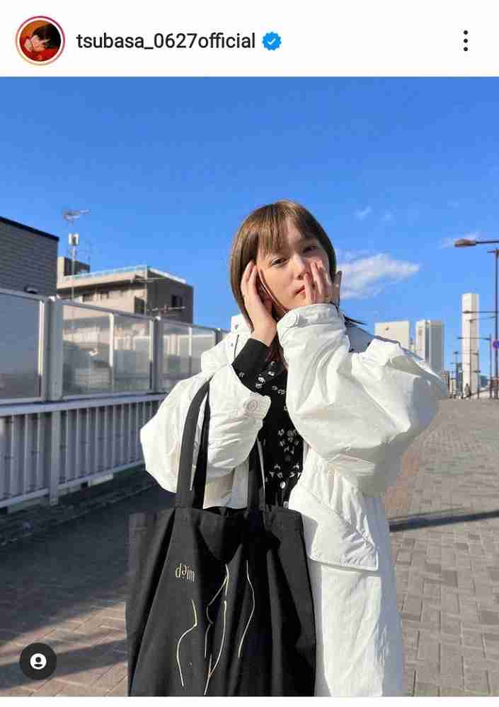 本田翼「久しぶりのモノトーン」 私服コーデ披露に「花柄めっちゃ似合ってる」「お洒落ですな」の声