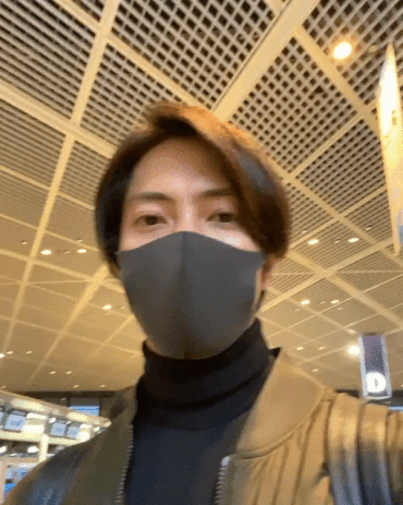 マスク姿の芸能人を貼ろう