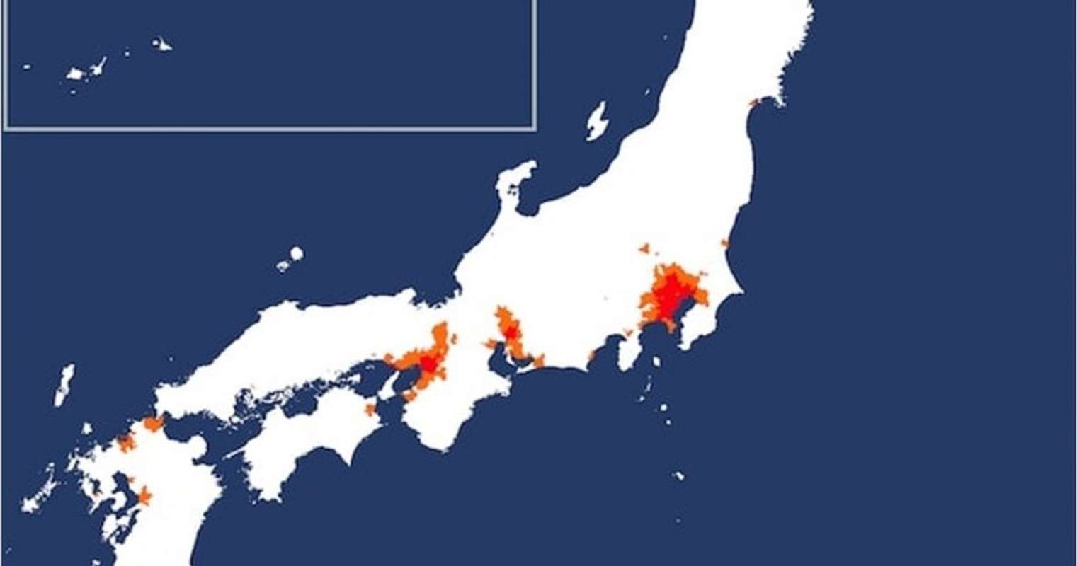 日本ってこんなに偏ってるんだ...！ 国内人口の半分が、色付きの地域に集中しちゃっているらしい｜Jタウンネット