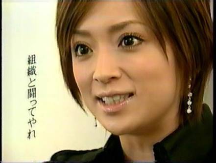 浜崎あゆみが意味深メッセージ「お決まりのつまんないルール、押し付けられたくない」