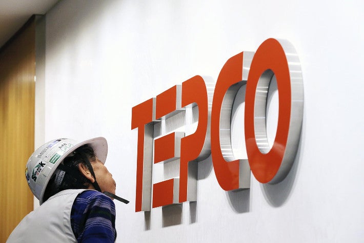 東電の電力使用率「非常に厳しい」水準、９時台に９７％到達…１６時台には１００％超の可能性 : 経済 : ニュース : 読売新聞オンライン