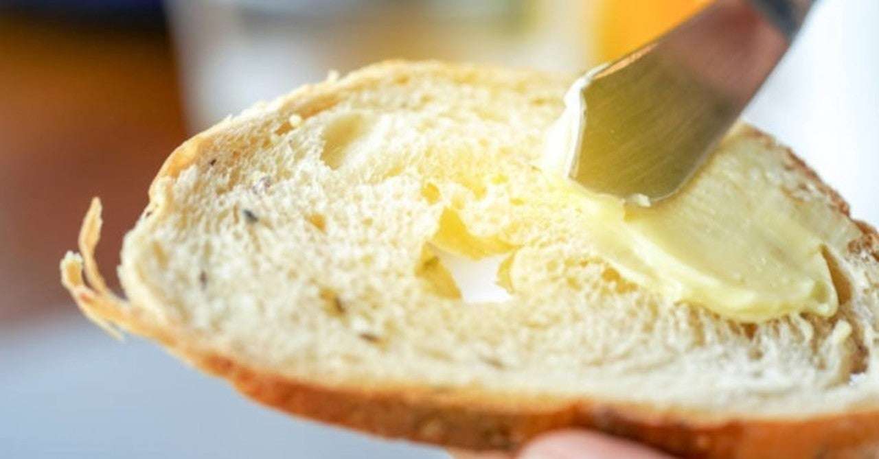 報道に振り回されてよけいに不健康になっている。ニセ科学「マーガリンは食べるプラスチック」のデマに関して知っておくべき事実｜Motomi Revels｜Co-Founder & CEO + Wife Mom｜note
