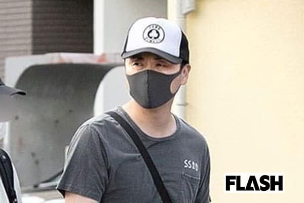 渡部建 復帰1カ月も続く苦境…本誌が目撃していたアンジャッシュの対照的な姿、児嶋は25年妻一筋 | Smart FLASH/スマフラ[光文社週刊誌]