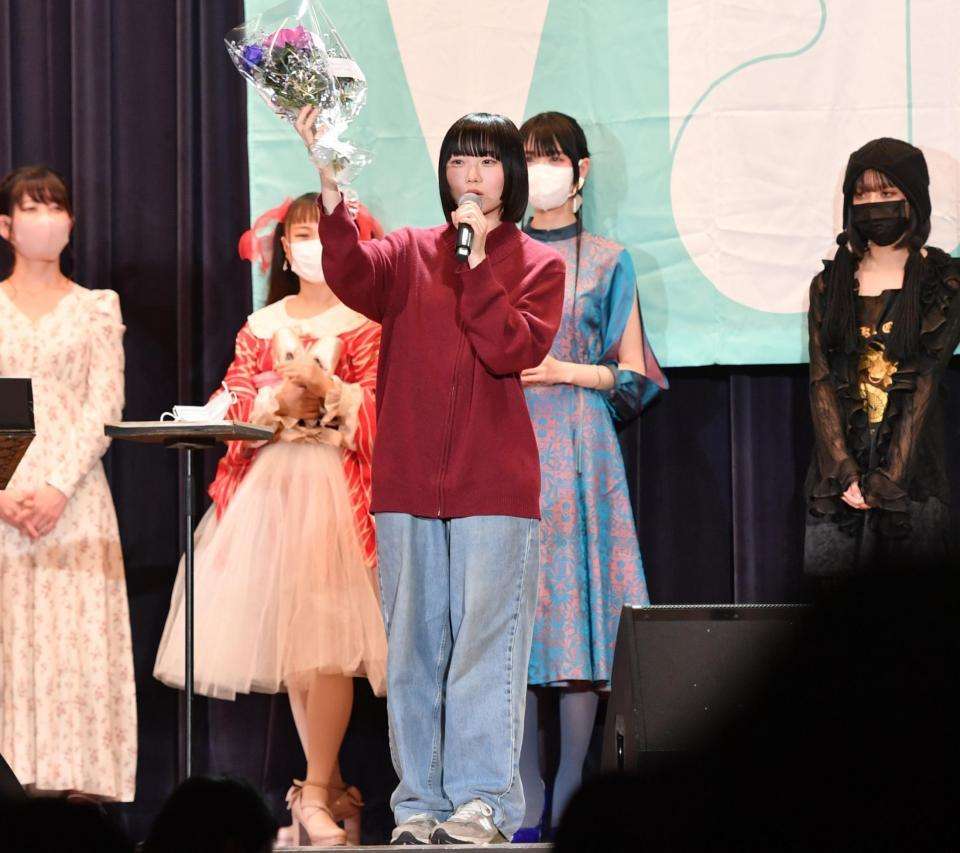 「ミスiD」GPに20歳の美容学生　パーカーにジーンズで栄冠　多様性オーディション