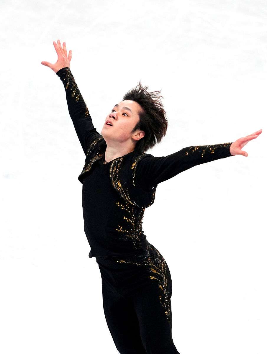 宇野昌磨が初優勝　女子Vの坂本花織と日本勢8年ぶりのアベック金メダル