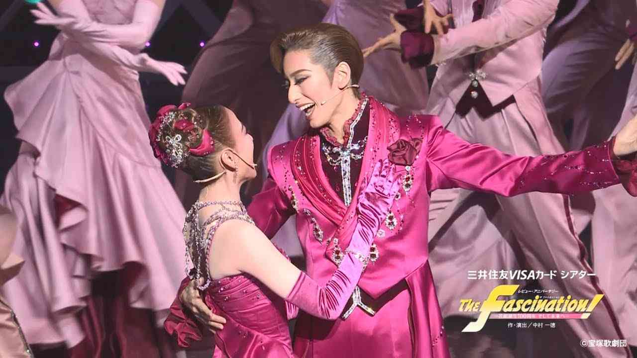 【宝塚歌劇】限定公開！花組「元禄バロックロック」「The Fascination!」ダイジェスト版動画【三井住友カード公式】 - YouTube