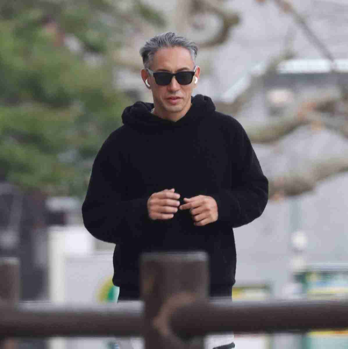 海老蔵に“SNSナンパ”されホテル密会した女性が告白「2万円を手渡されました」