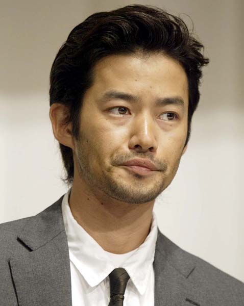 【竹野内豊】竹野内豊に「連絡が取れない！」報道…超大物独立後に付きまとう“厳しい洗礼”の数々｜日刊ゲンダイDIGITAL
