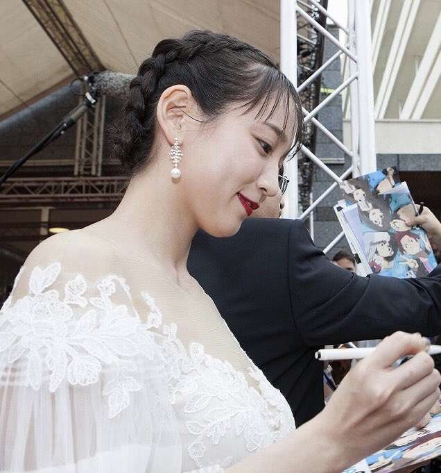 吉岡里帆は“持ってる女”「恋人にしたい有名人」ついに首位！ CM・ドラマ・映画と大車輪