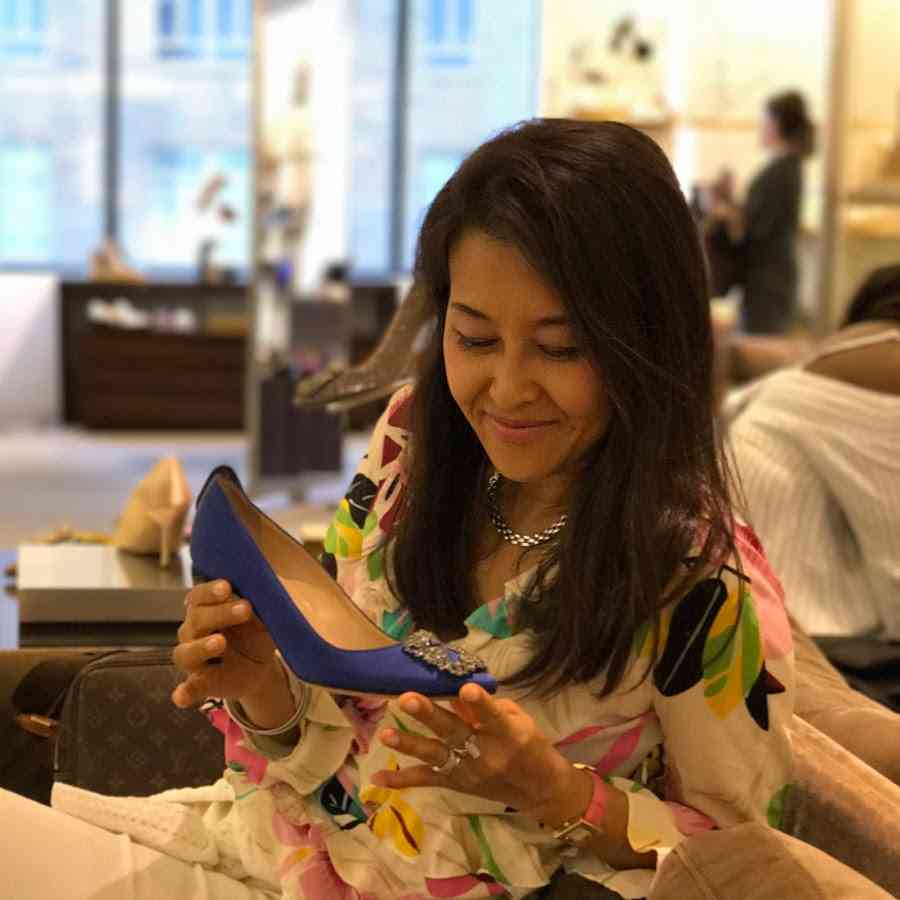 岡本夏生【公式】 - YouTube