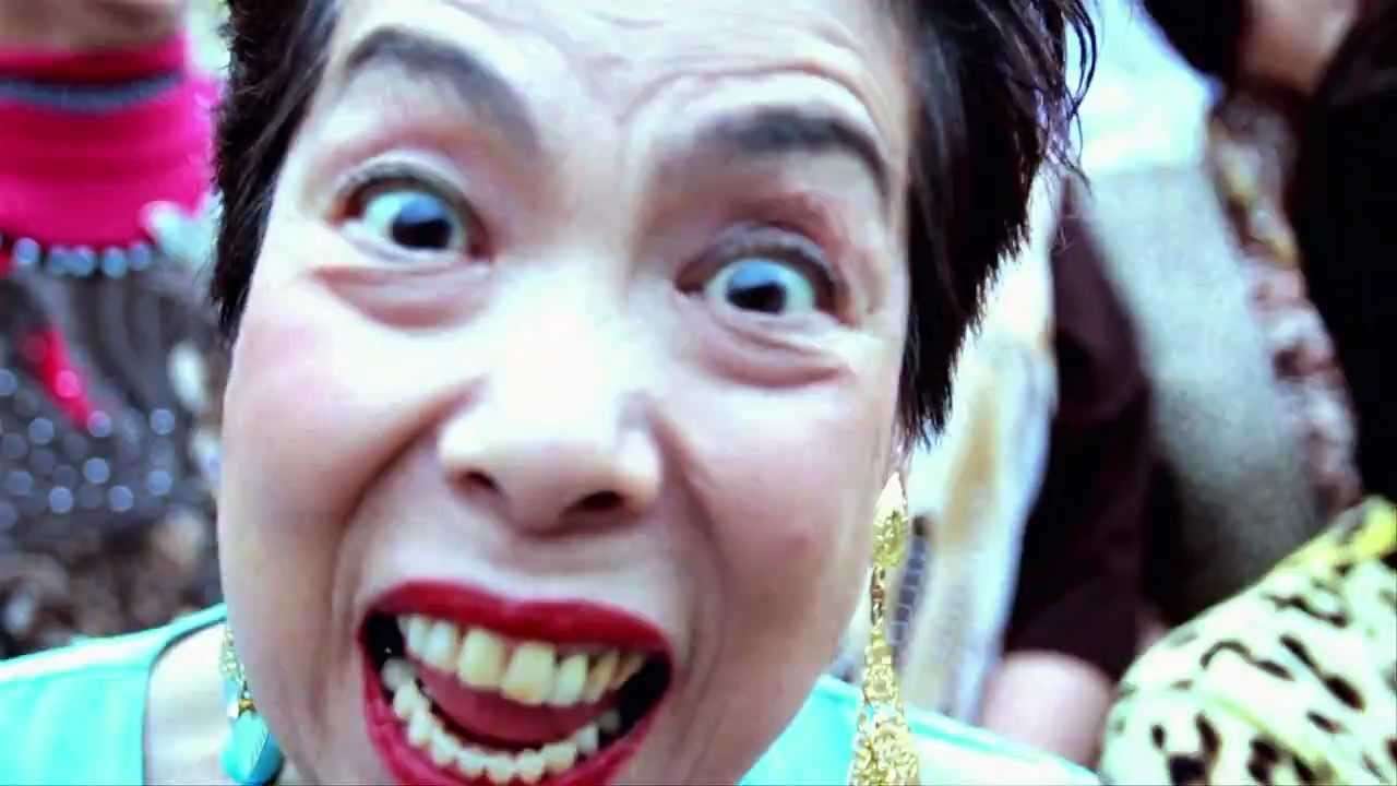 オバチャーン - オバチャーンのテーマ【OFFICIAL MUSIC VIDEO】Obachaaan