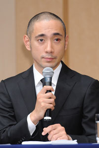 「友達がいない男だね」ビートたけしが証言する市川海老蔵　傲慢不遜な過去 (2010年12月17日) - エキサイトニュース