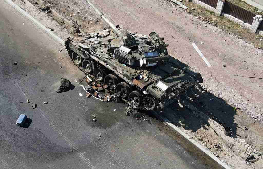 ロシア軍、首都から後退　ウクライナ反撃で防戦：時事ドットコム