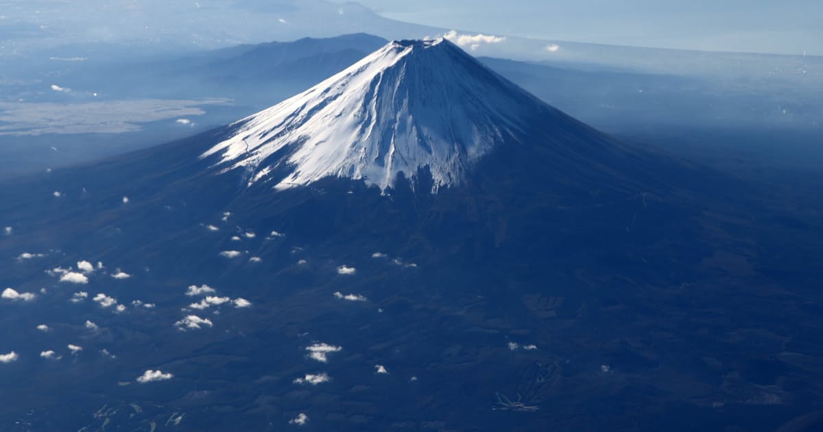 富士山噴火時、溶岩流避難は原則徒歩　渋滞避ける: 日本経済新聞
