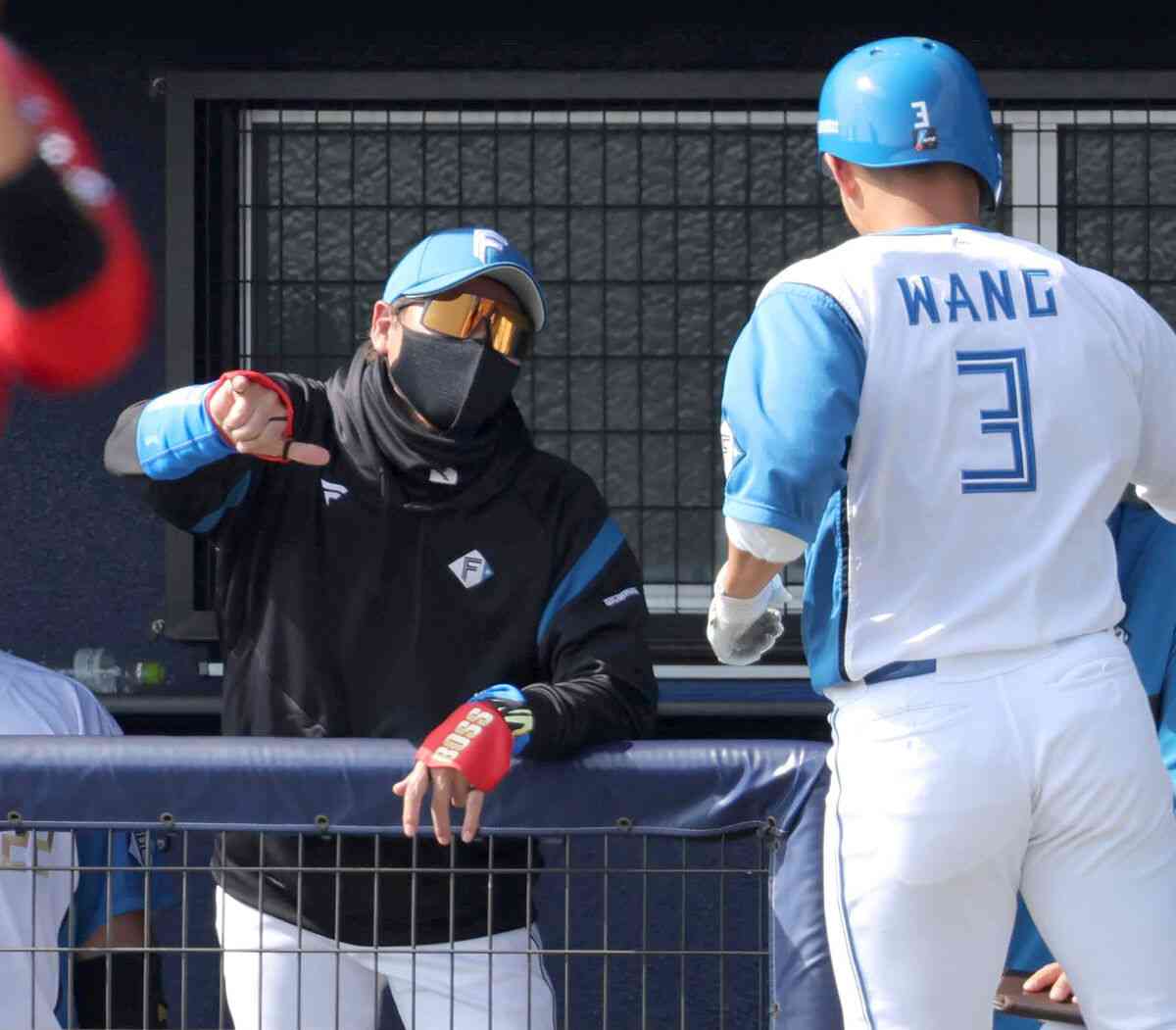 新庄監督の日本ハム4年ぶり開幕3連敗 万波同点2ランも空砲、鷹に返り討ち食らう