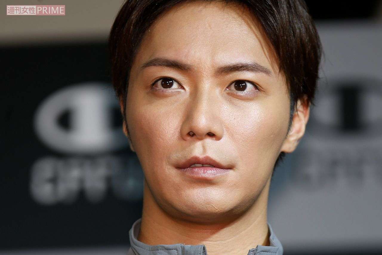 元・成宮寛貴の“お尻丸出し”インスタ写真が物議、当の温泉施設は「正直、迷惑かなと…」と困惑 | 週刊女性PRIME