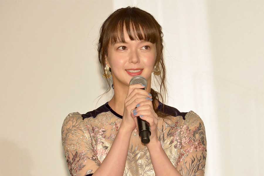 多部未華子、新CMで“目ヂカラ”が凄すぎる？視聴者に広がるモヤモヤ感とは
