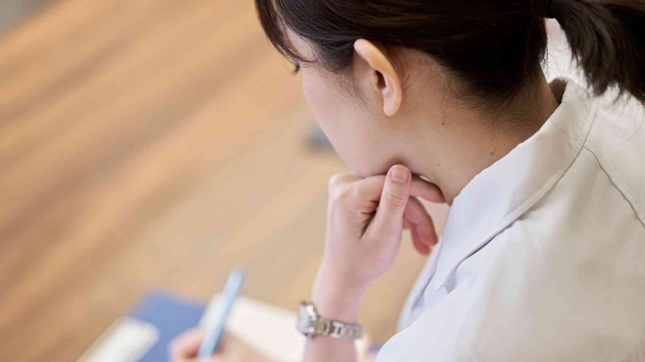 ｢奨学金600万円｣借りた女性が苛立つ｢ある一言｣ | 奨学金借りたら人生こうなった | 東洋経済オンライン | 社会をよくする経済ニュース