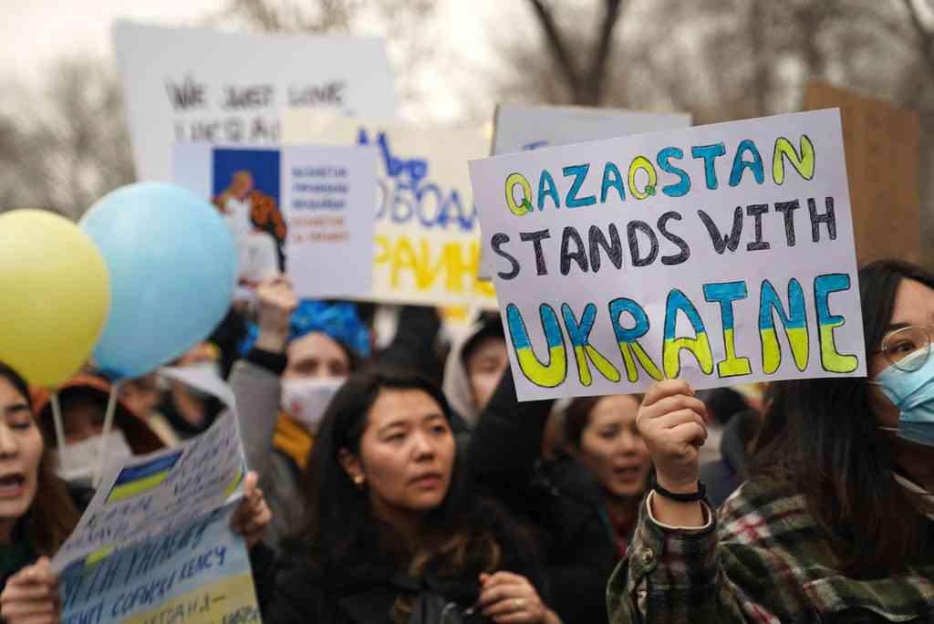 カザフ、反戦デモ許可　ロシアとは距離　ウクライナ侵攻（時事通信） - Yahoo!ニュース