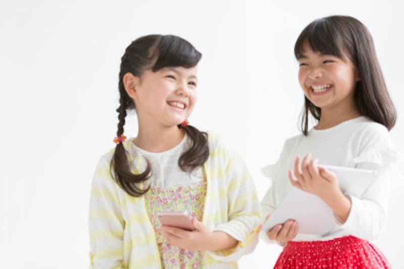 マンガを読む小学生は読書時間も長い？“夢中になる時間”がもたらすマンガのポジティブな効果5つ