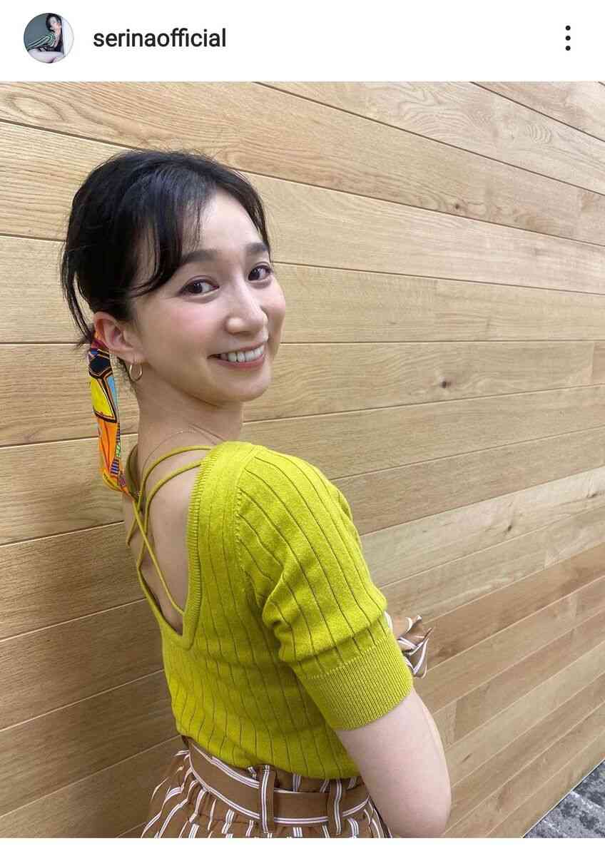 芹那、生足＆背中見せた36歳最新ショットに絶賛の声「相変わらず可愛い」「一段といい女」