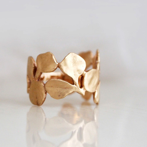 Gold Leaves Ring