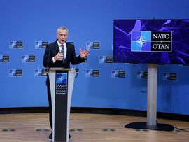 米国とＮＡＴＯ、ロシアが核兵器を使用する可能性に準備（Bloomberg） - Yahoo!ニュース
