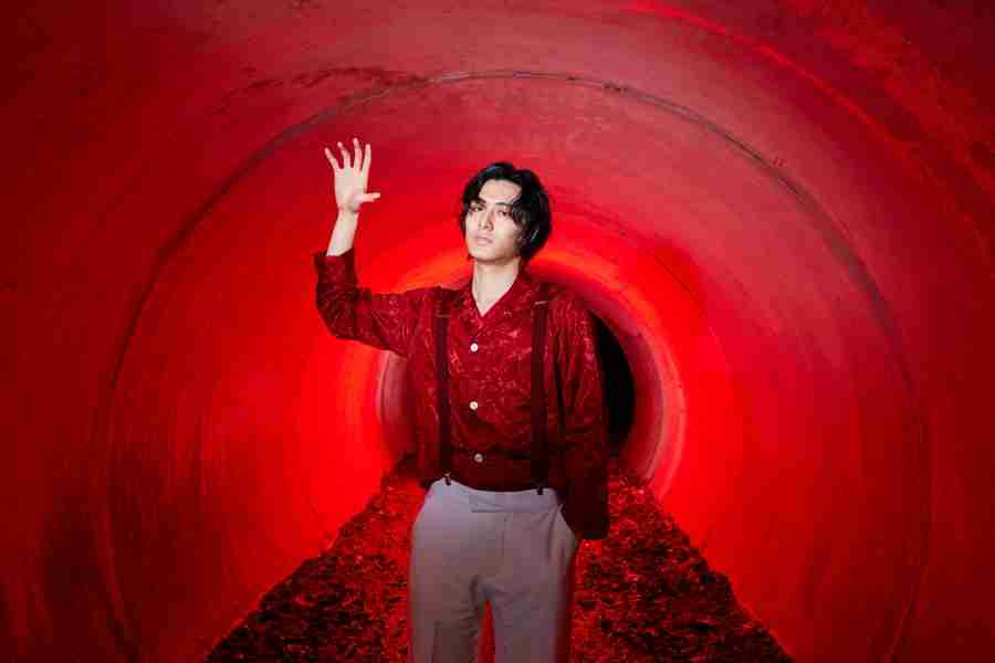 藤井 風×サウンドプロデューサー・Yaffleが『LOVE ALL SERVE ALL』全楽曲を紐解く特別番組をオンエア！「どんな話になるかドキドキや!」 | J-WAVE NEWS